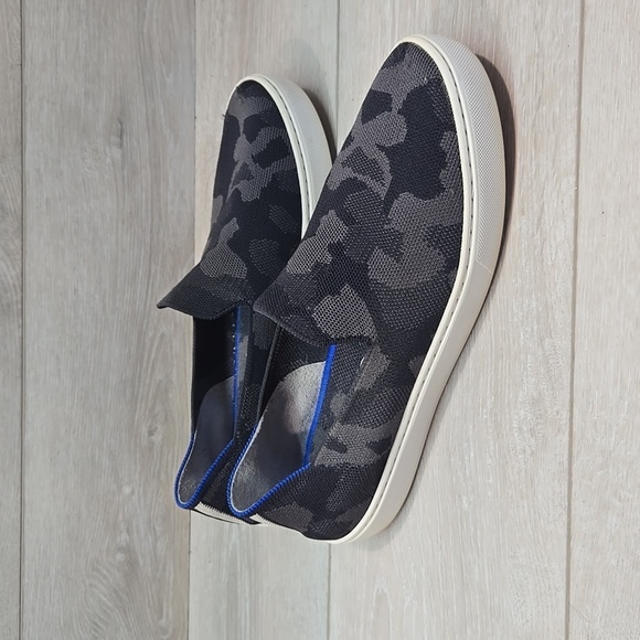 Rothy's Women Loafer Slip On Animal Print Loafer Shoes Sz 9.5 - Picture 1 of 13